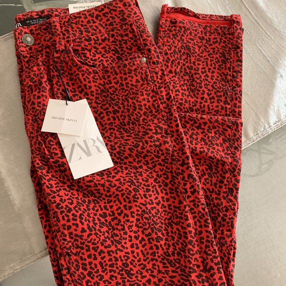 Zara Mid Rise Skinny Jeans NWT - Picture 1 of 9